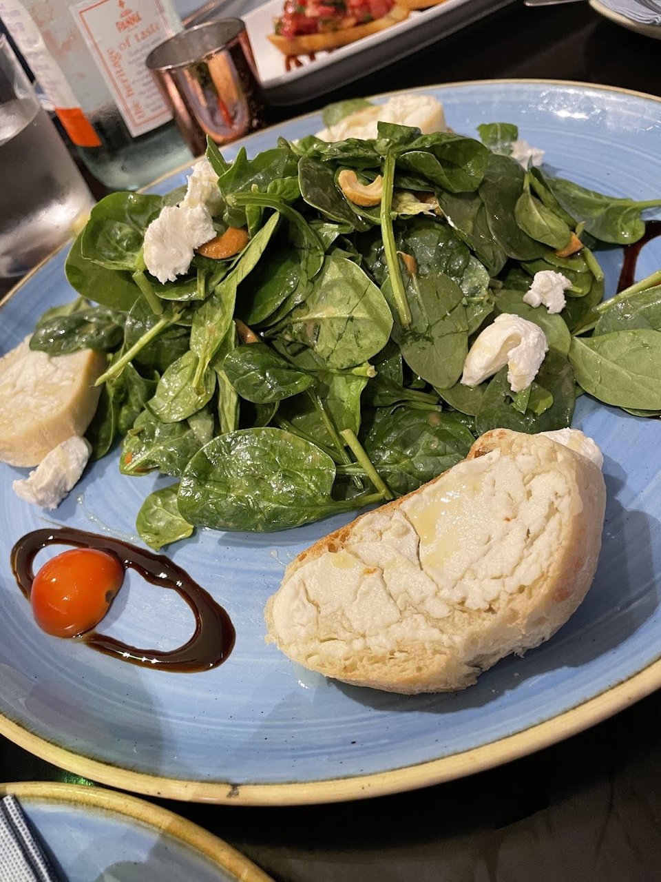 Goat Cheese & Spinach Salad